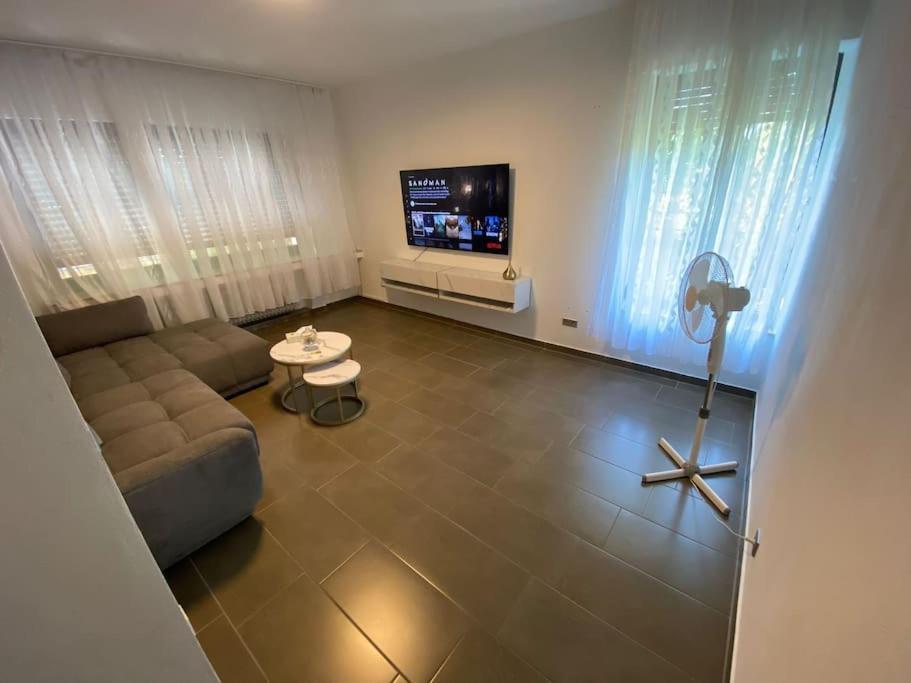 Ferien-Villa Direkt Am Rhein Sauna/Whirlpool Gotterswickerhamm Exteriör bild